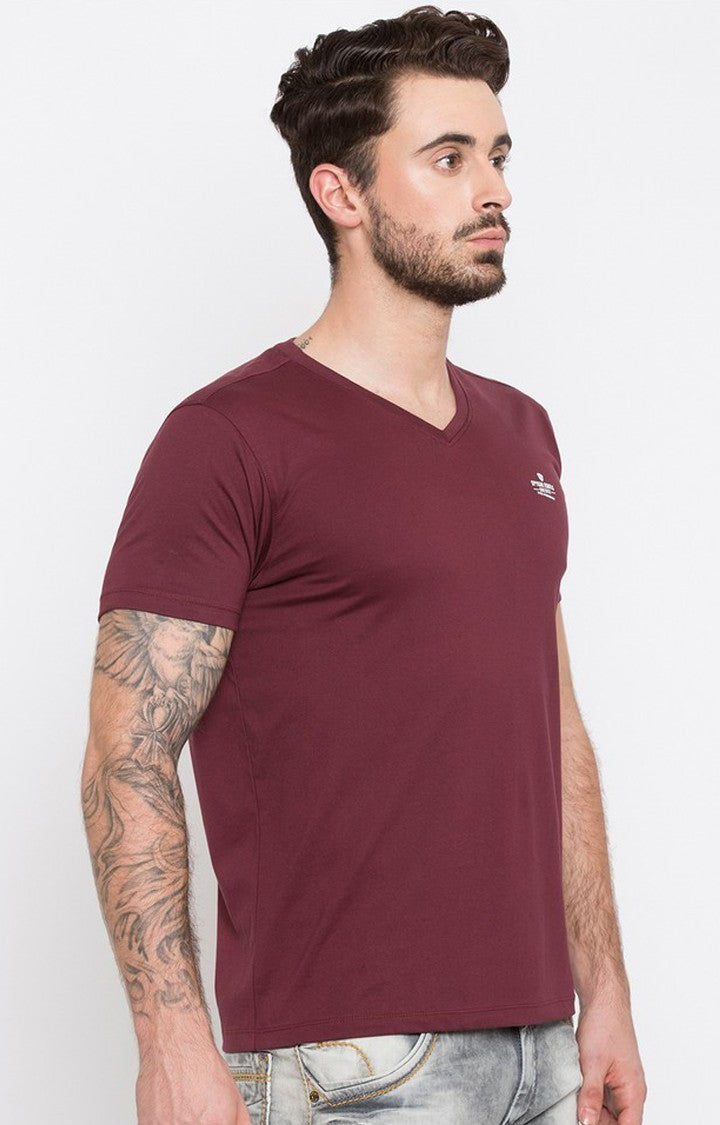 Spykar Wine Solid Slim Fit Men T-Shirts