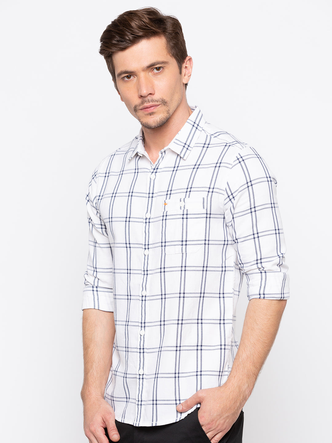 Spykar Men White Checked Slim Fit Casual Shirt