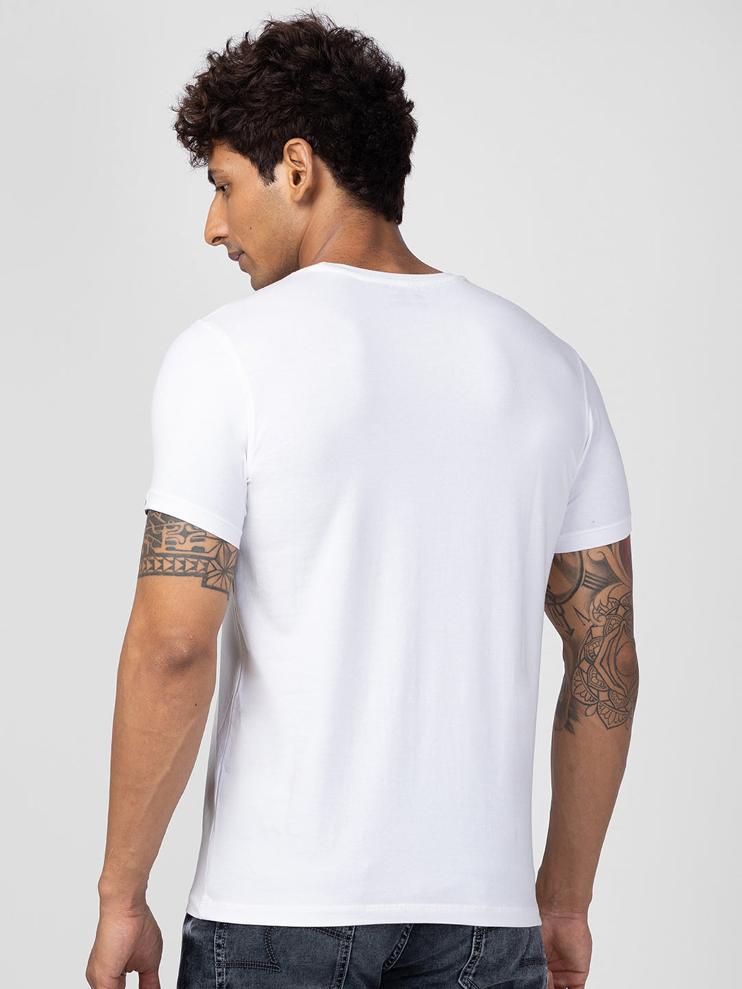 Spykar Men White Cotton Regular Fit Half Sleeve Printed T-shirt