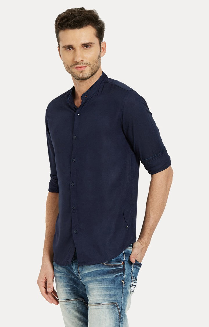 Spykar Men'S Blue Rayon Solid Casual Shirts