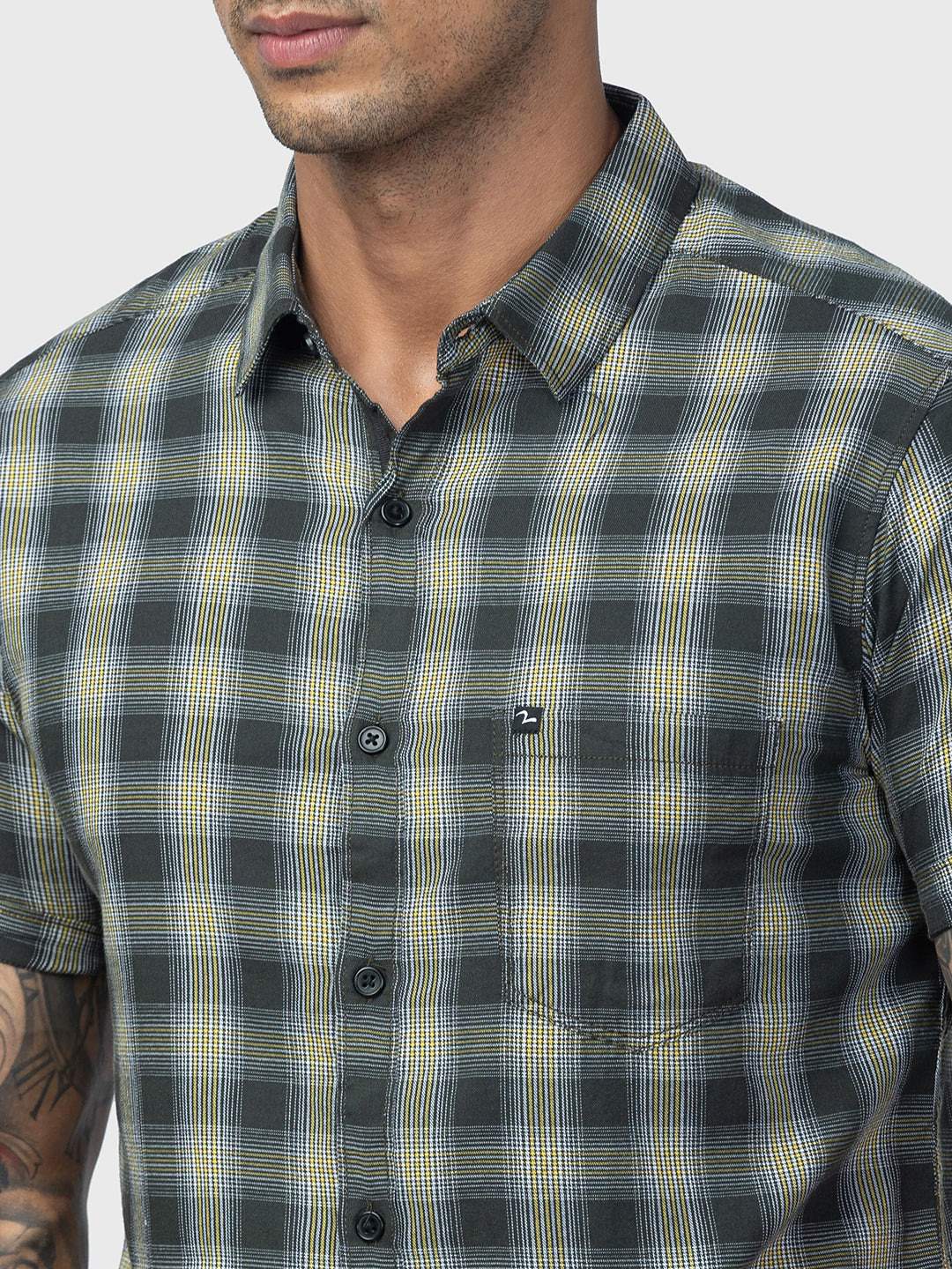 Spykar Men Bottle Green Cotton Slim Fit Checkered Shirt