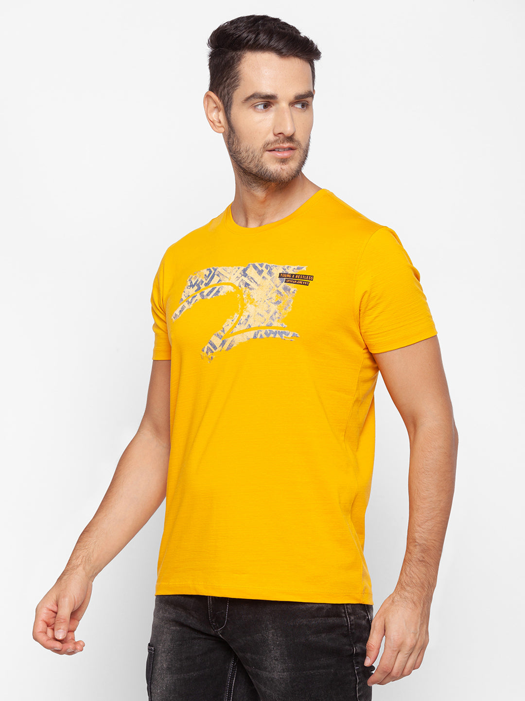 Spykar Men Yellow Cotton Slim Fit Round Neck T-Shirt