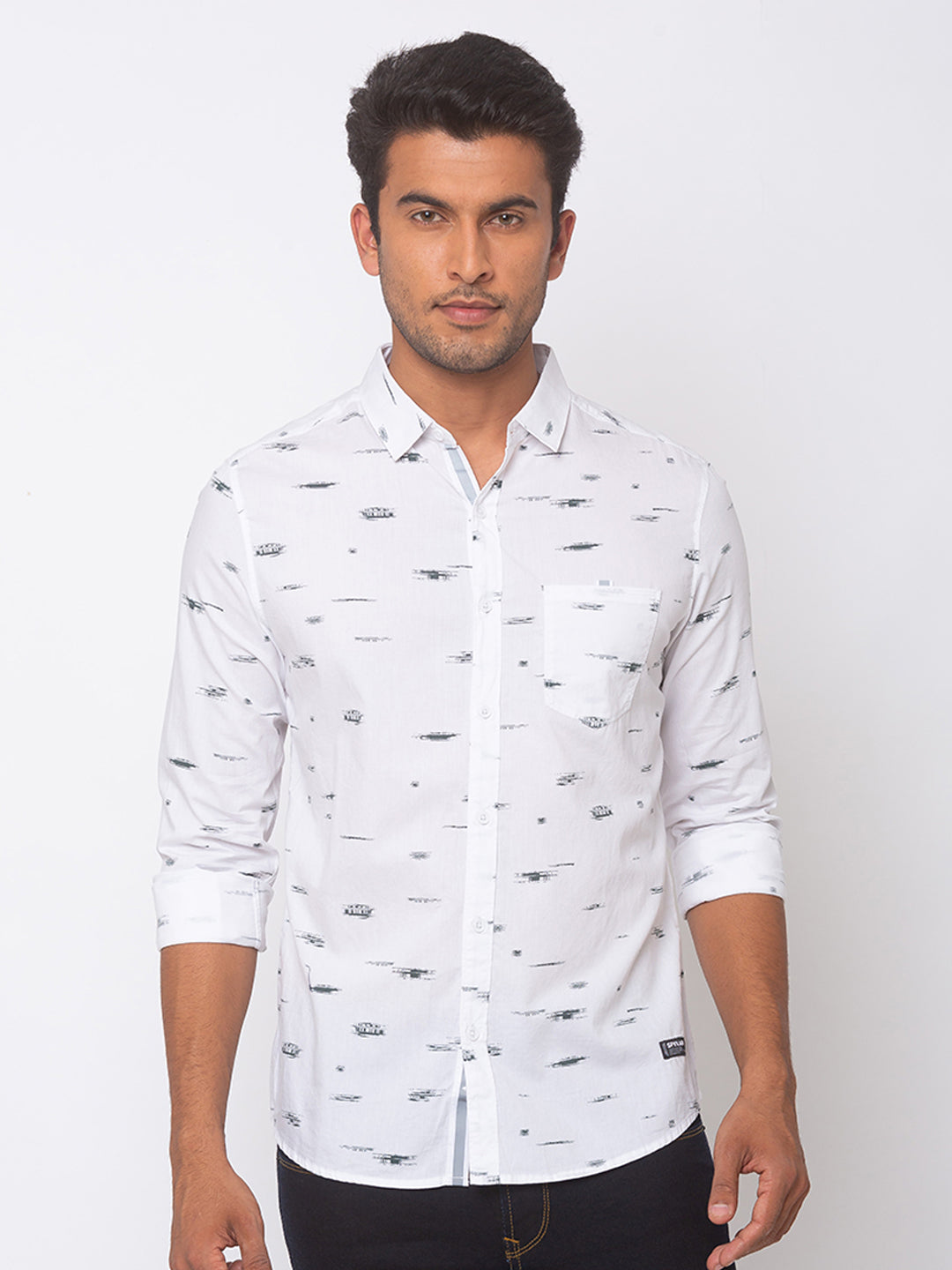 Spykar Men White Cotton Slim Fit Shirt