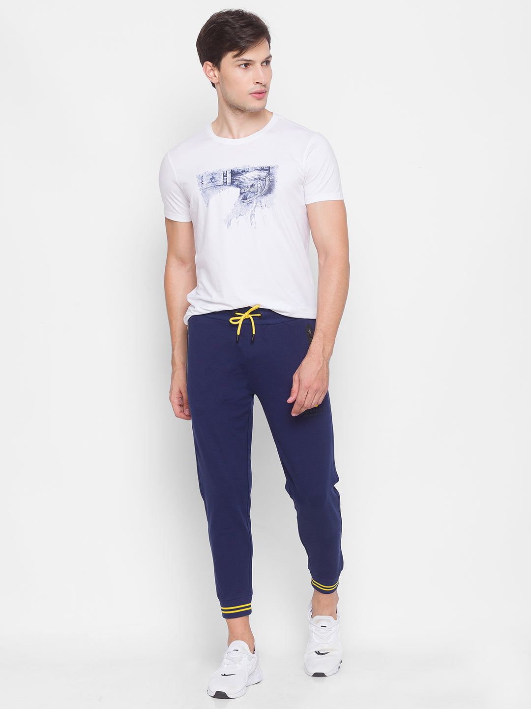 Spykar Men Blue Cotton Slim Fit Mid Rise Trackpant