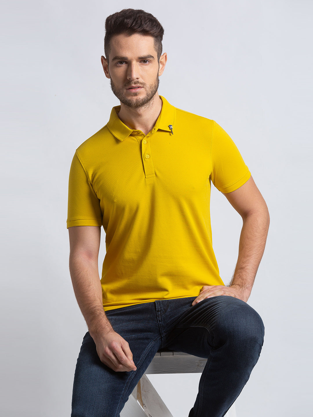 Spykar Men Sulphur Yellow Blended Slim Fit T-Shirt