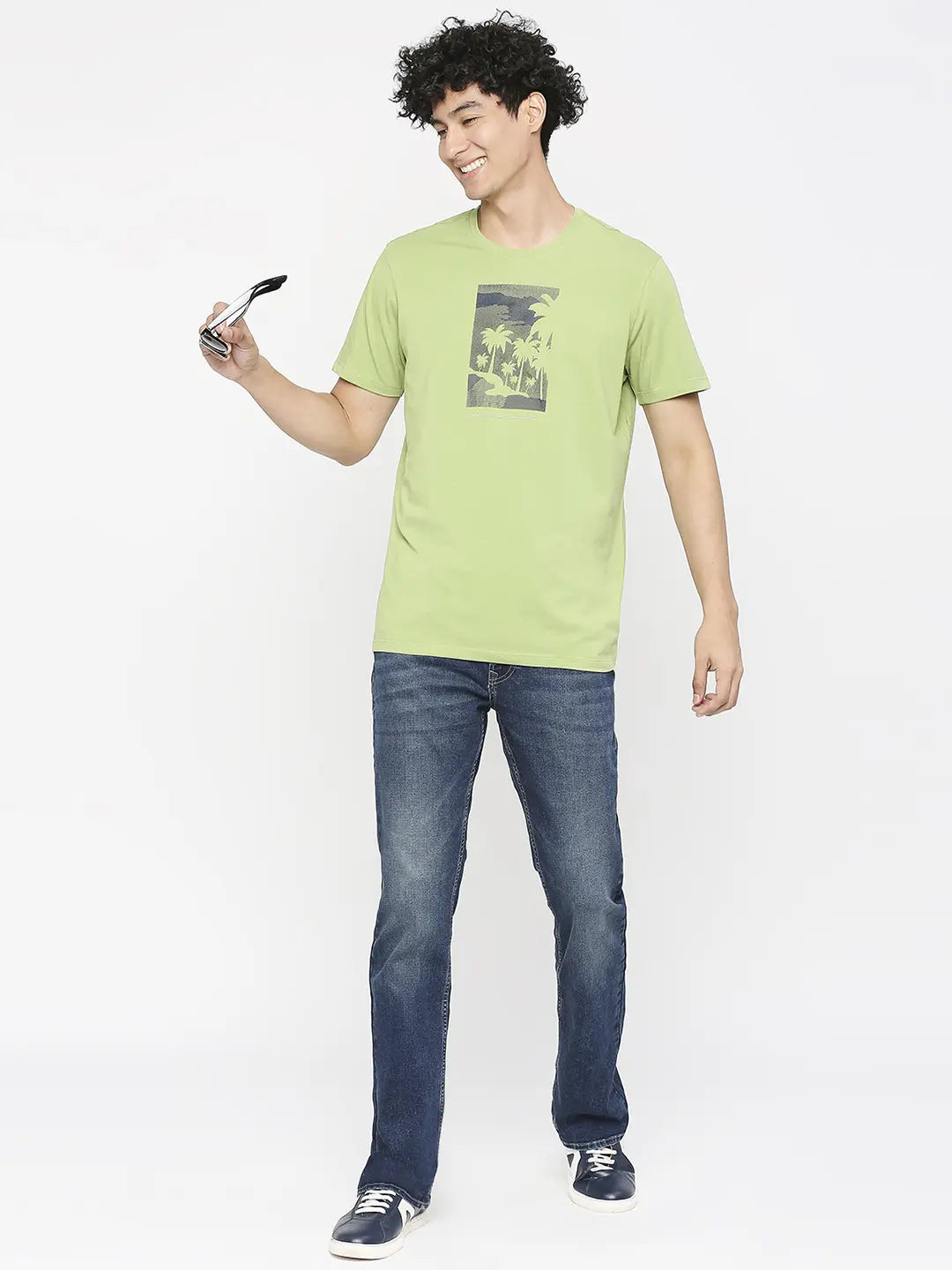 Spykar Men Dusty Pista Green Cotton Slim Fit Round Neck Printed T-Shirt