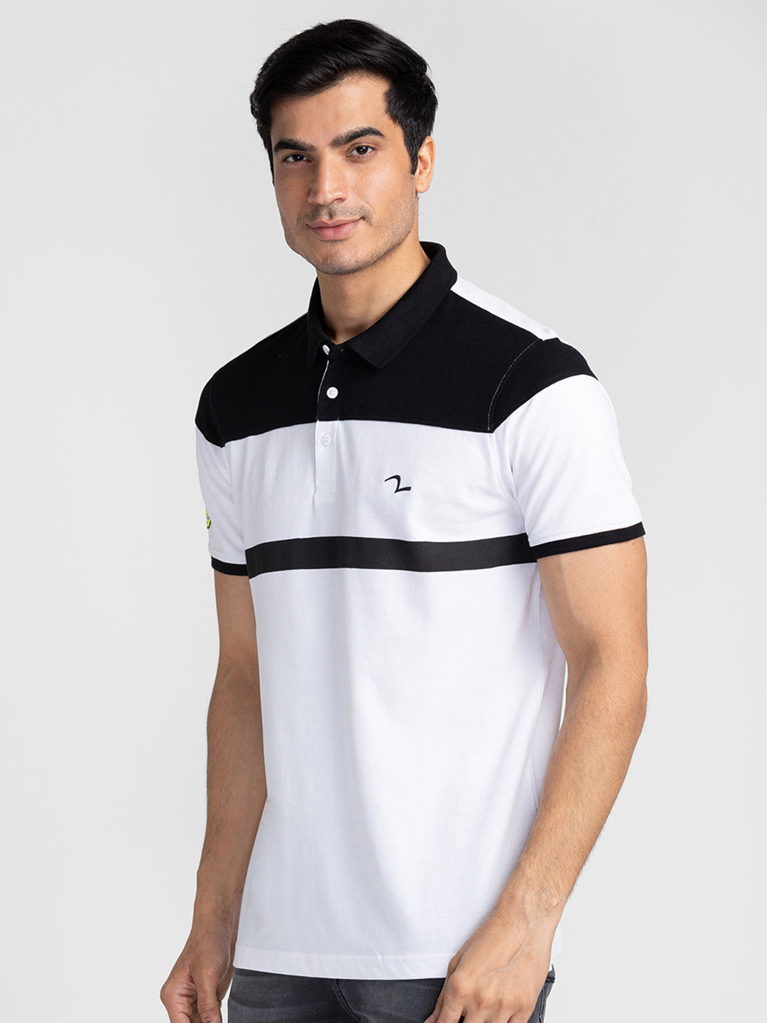 Spykar Men White Cotton Slim Fit Polo Printed T-Shirt