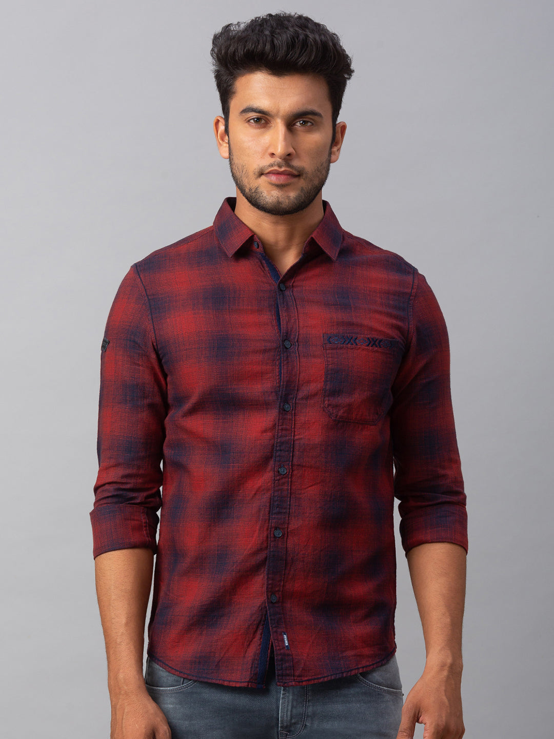 Spykar Men Red Cotton Slim Fit Shirt