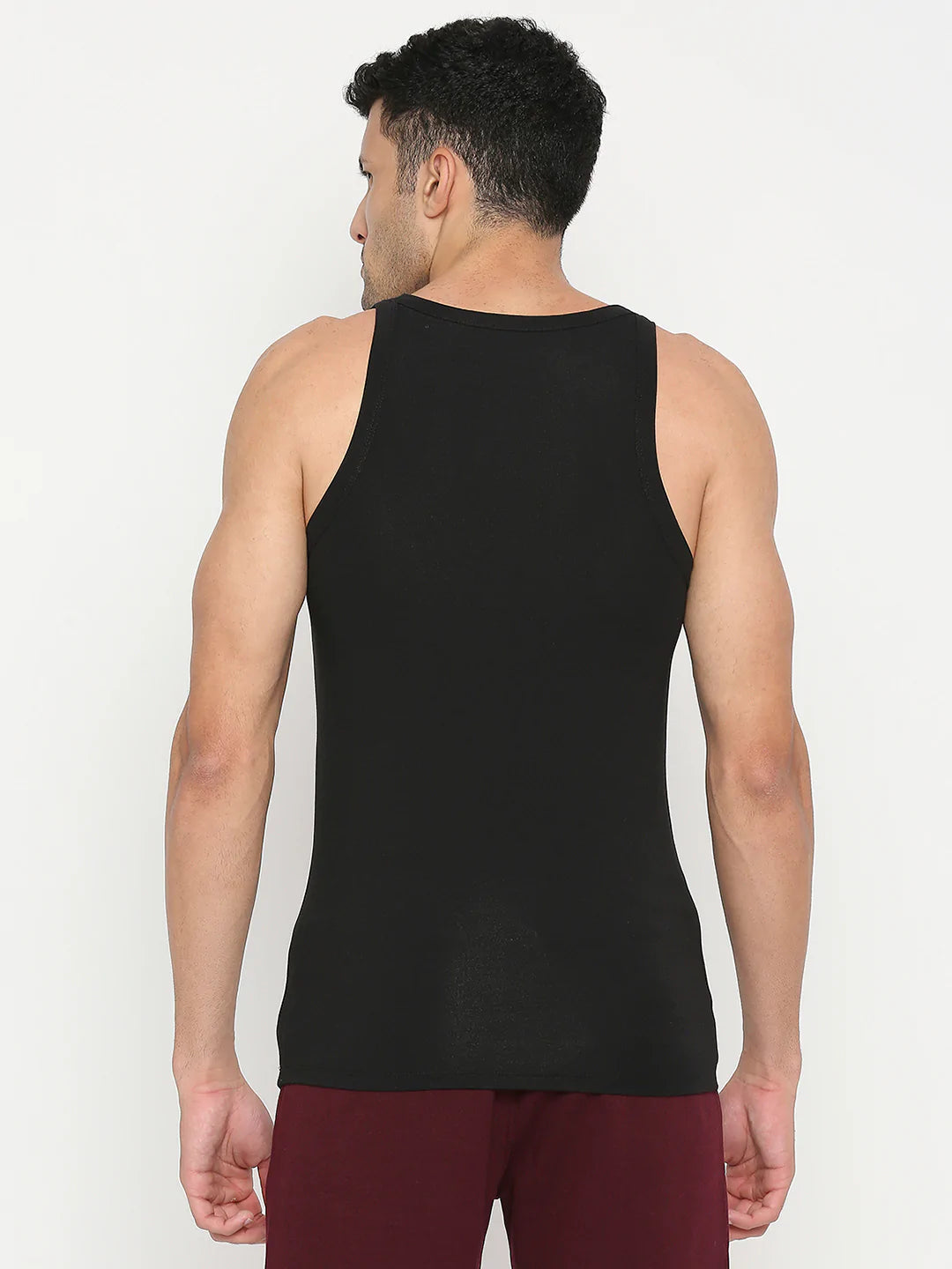 Men Premium Black Cotton Blend Vest - Underjeans By Spykar