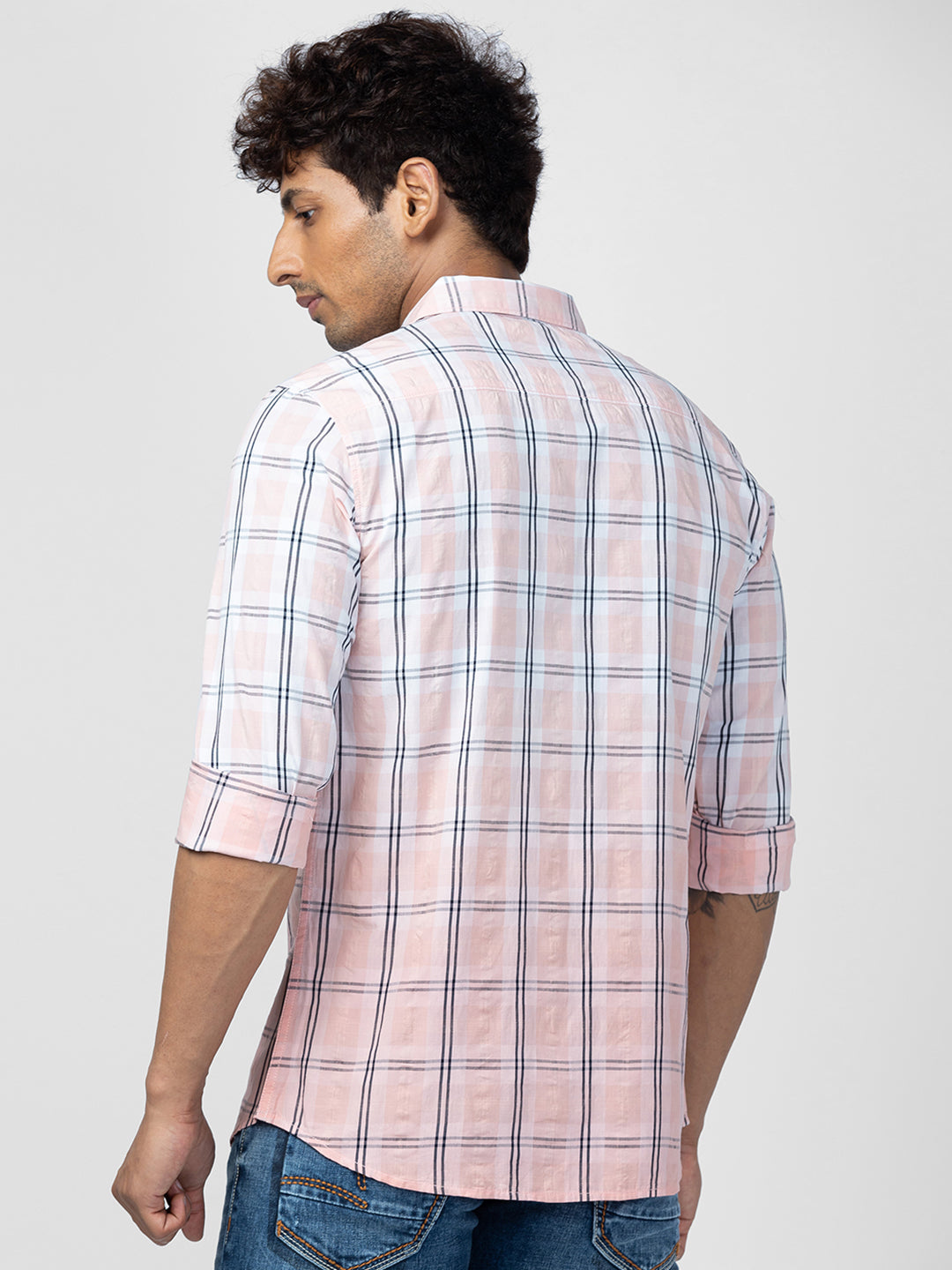 Spykar Men Peach Cotton Slim Fit Checkered Shirt