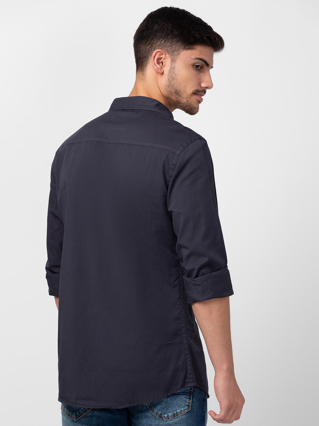 Spykar Men Charcoal Grey Cotton Slim Fit Plain Shirt