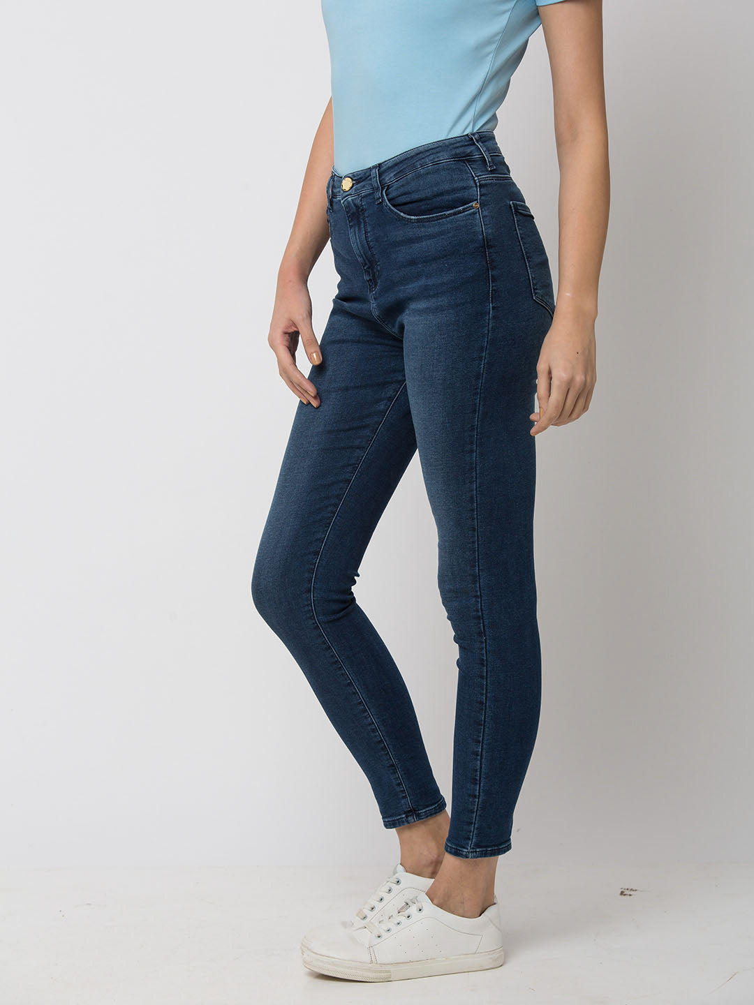 Spykar Dk Blue Cotton Super Skinny Jeans For Women