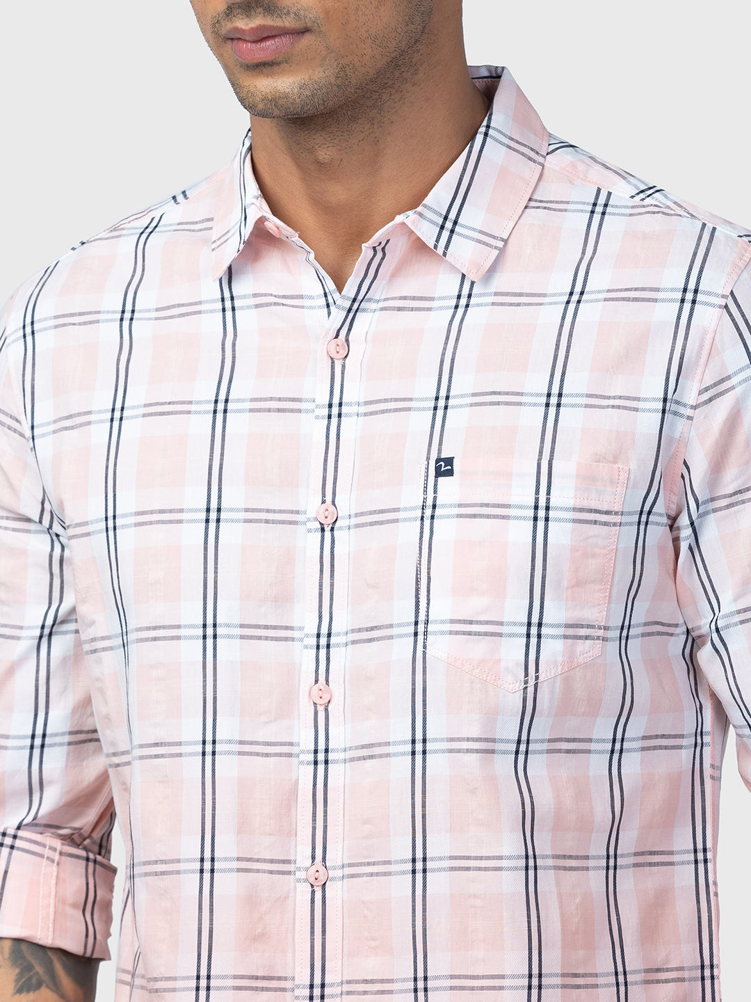 Spykar Men Peach Cotton Slim Fit Checkered Shirt