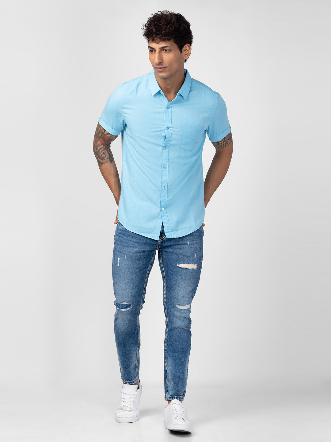 Spykar Men Bleached Aqua Cotton Slim Fit Plain Shirt