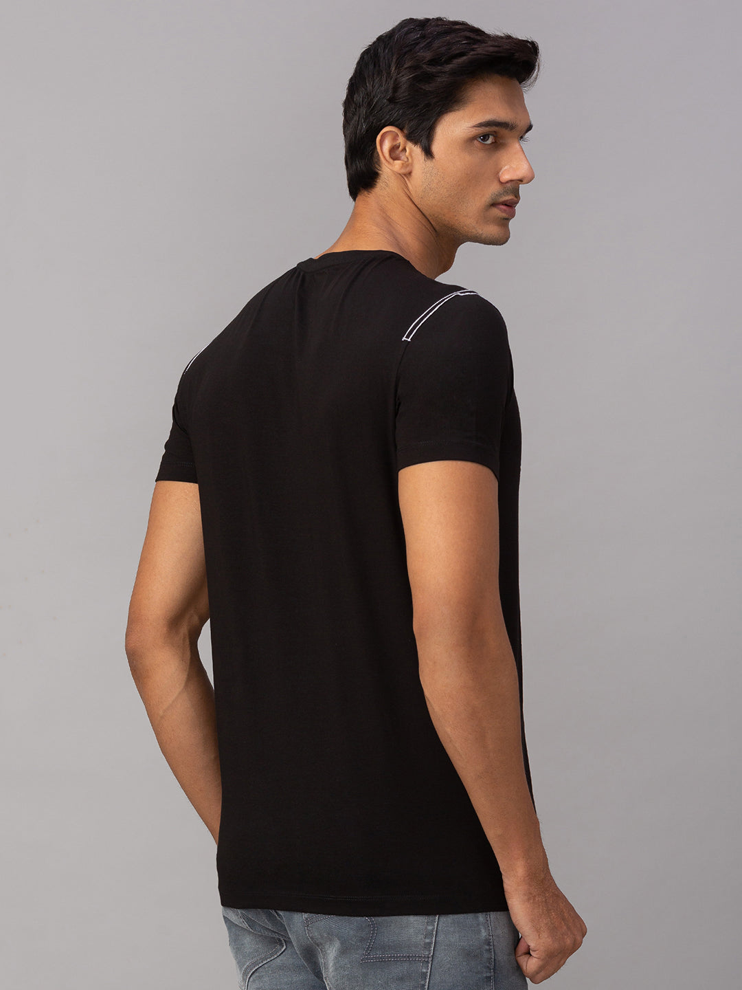 Spykar Men Black Cotton Slim Fit Round Neck T-Shirt