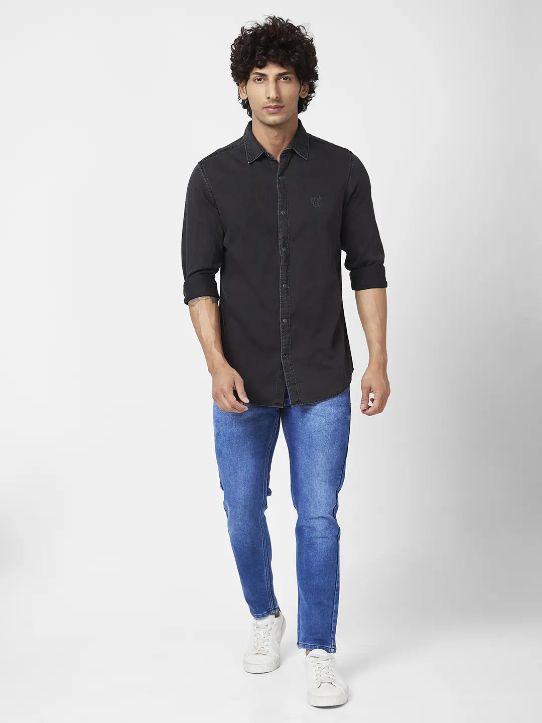 Spykar Men Dark Grey Cotton Slim Fit Full Sleeve Casual Denim Shirt